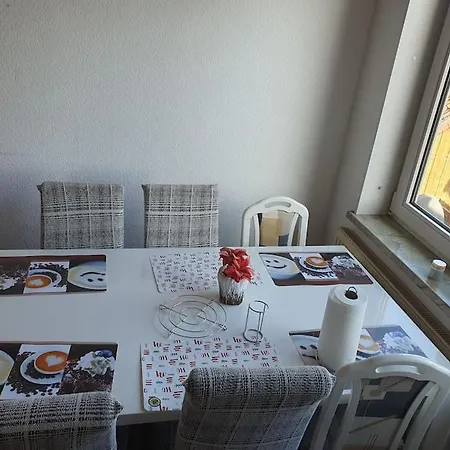 Bright & Spacious 3-bedroom Flat Apartmán *
